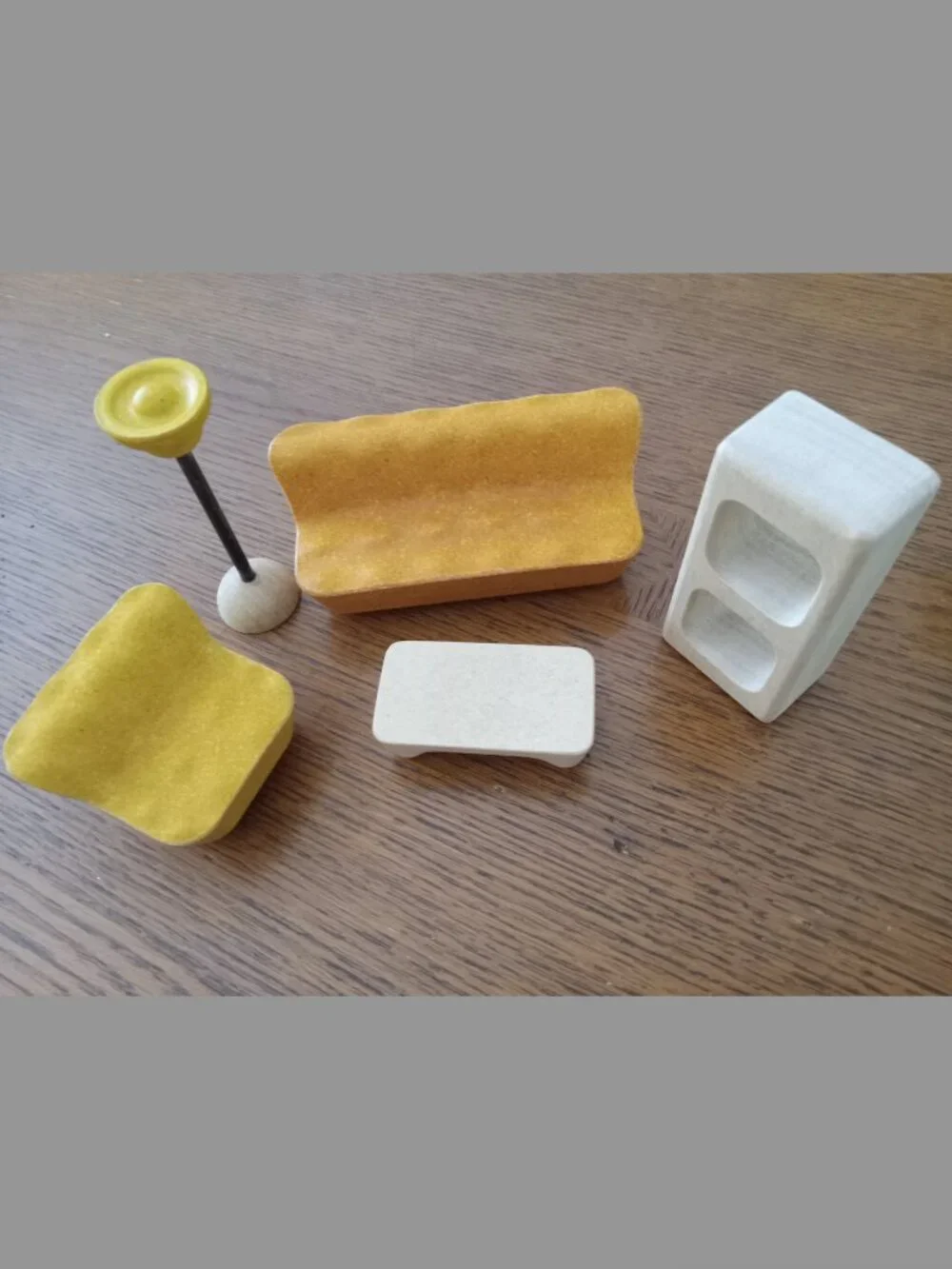 Dollhouse Furniture